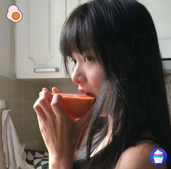 何女士